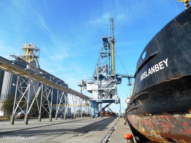 Hopaport’a İkinci Buğday Gemisi Geldi